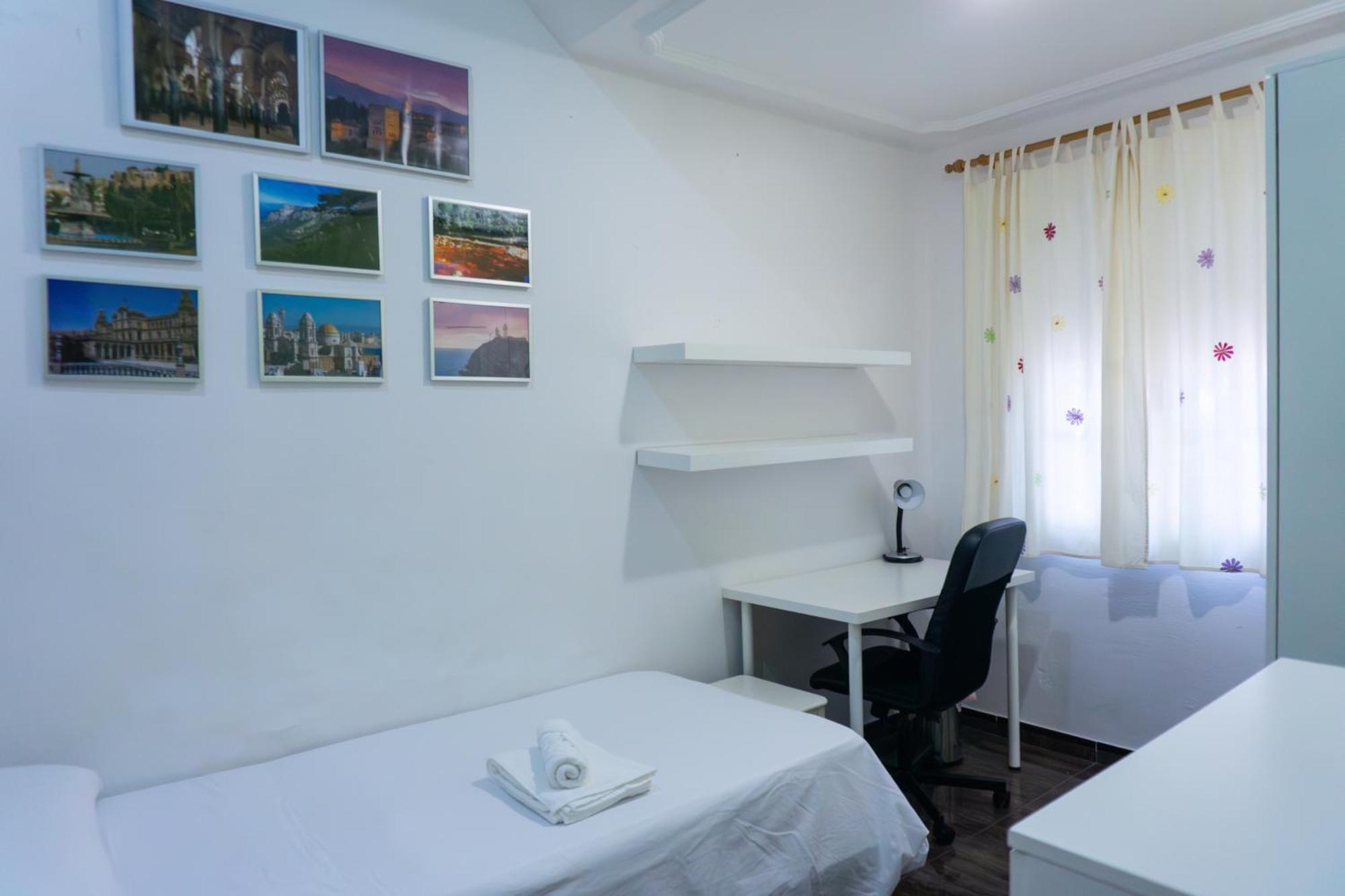 Beautiful Malaga House - Holidays Villa Екстериор снимка